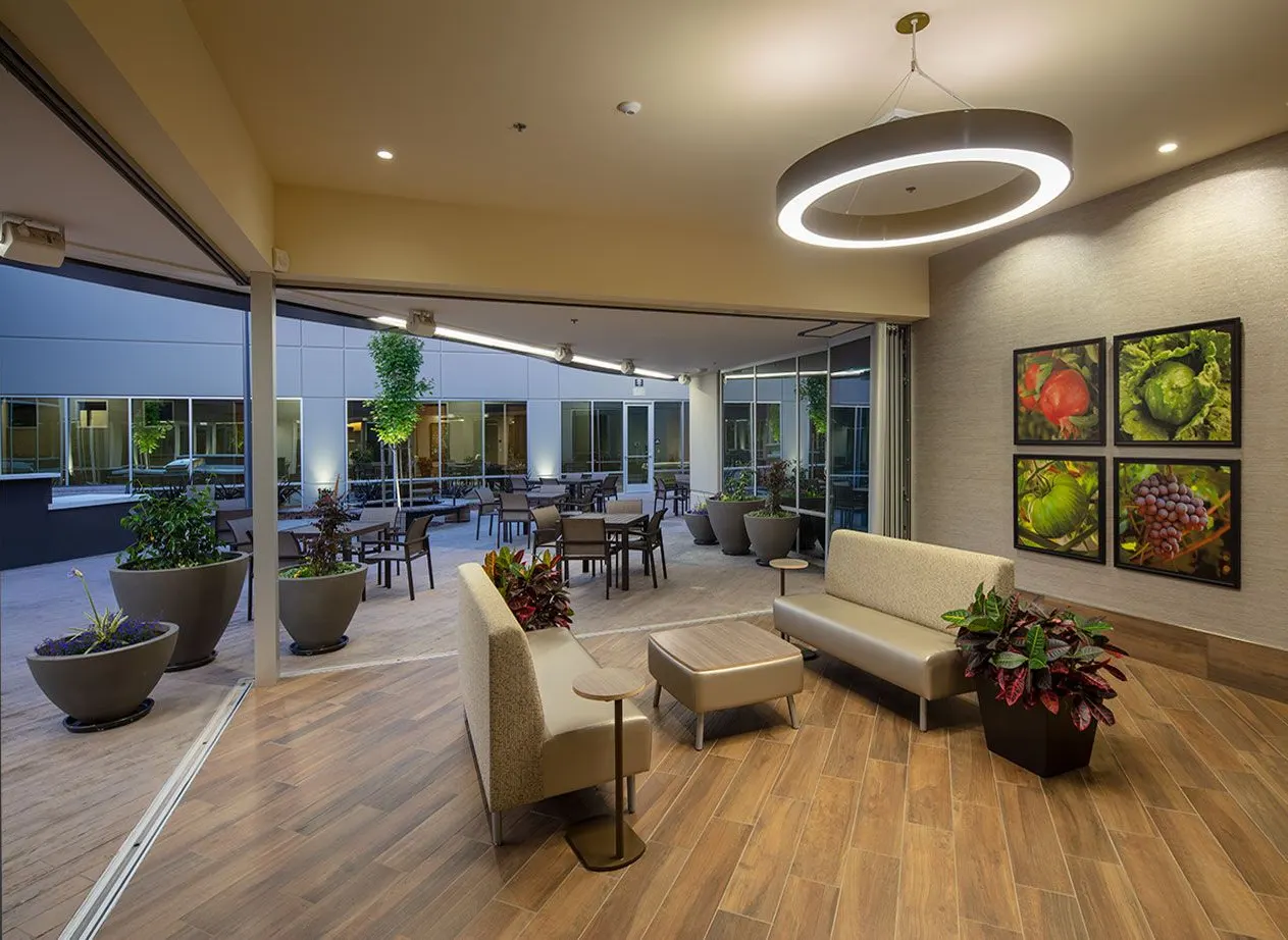 Farm Credit, Rocklin, CA. Borges Architectural Group | photograph by Ed Asmus