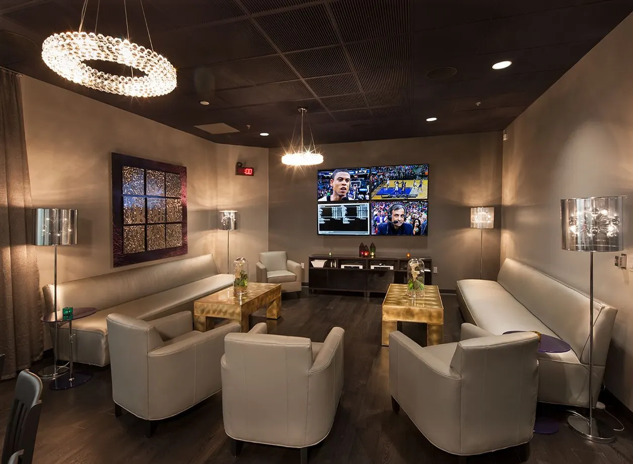 Sacramento Kings Corporate Interiors, Sacramento, CA.  Design Tech | photograph by Ed Asmus