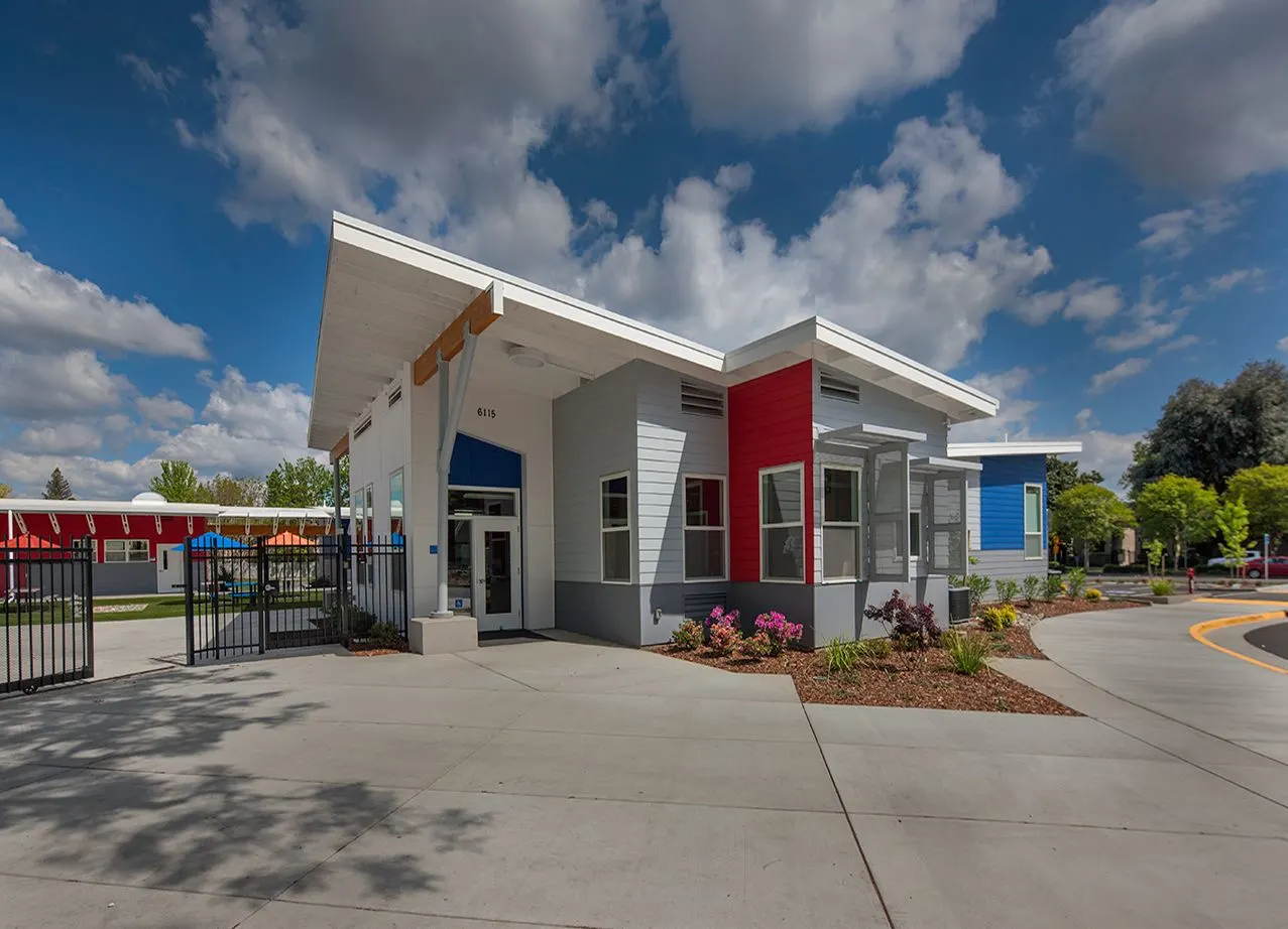 Brookfield School, Sacramento, CA. Mogavero Architects | photograph by Ed Asmus