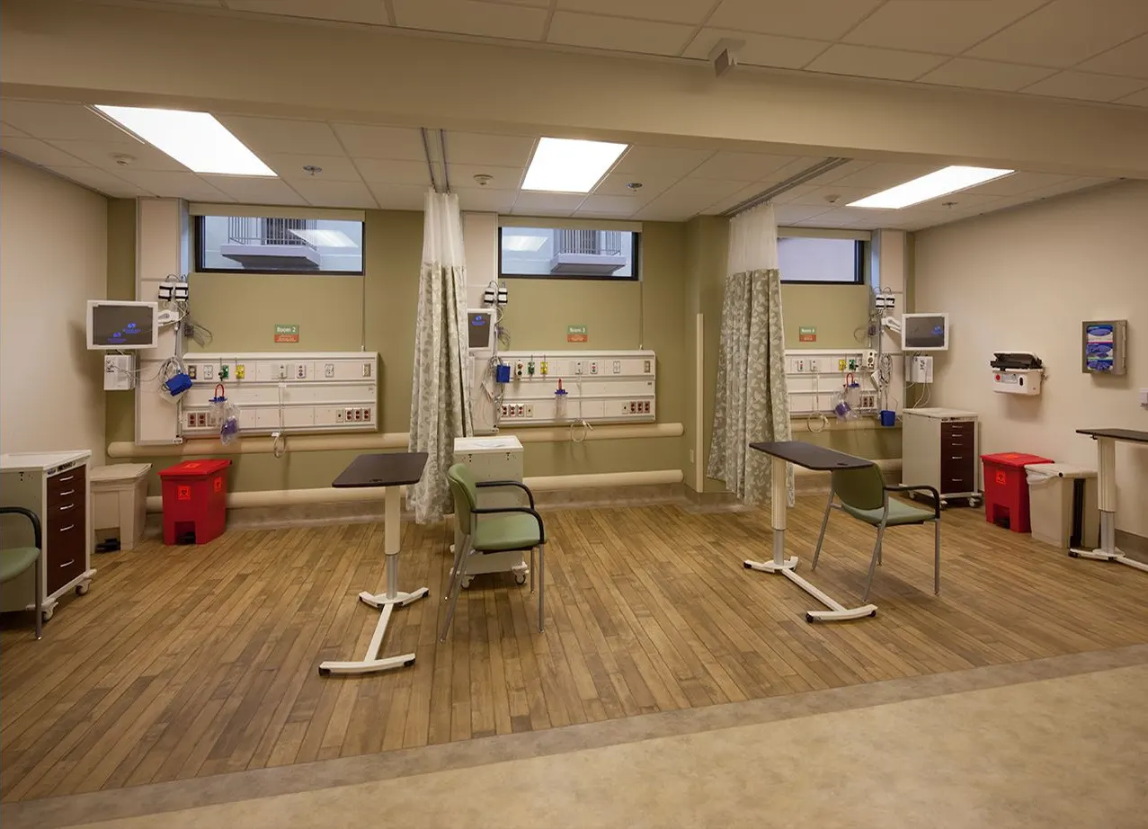 Sonoma Hospital, Sonoma, CA. Nacht & Lewis Architects | photograph by Ed Asmus