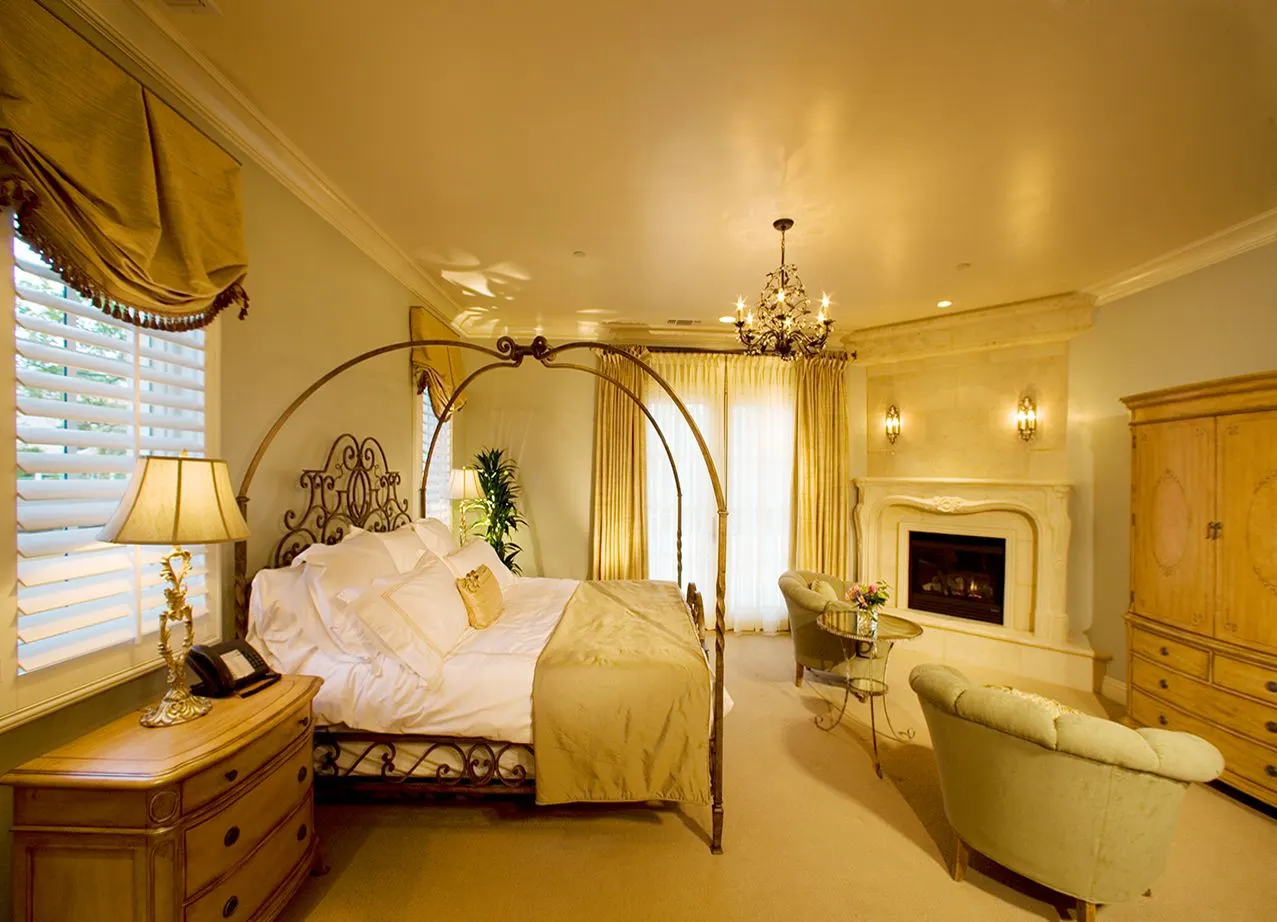 Arden Hills Country Club, Sacramento, CA. Photo credit: Ed Asmus | photograph by Ed Asmus