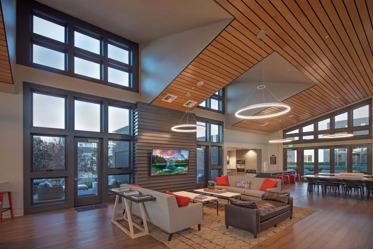 McKinley Village Clubhouse, Sacramento, CA.  Mogavero Architects.  Gold  Nugget Winner- NAHB's Best in American Living Awards | photograph by Ed Asmus
