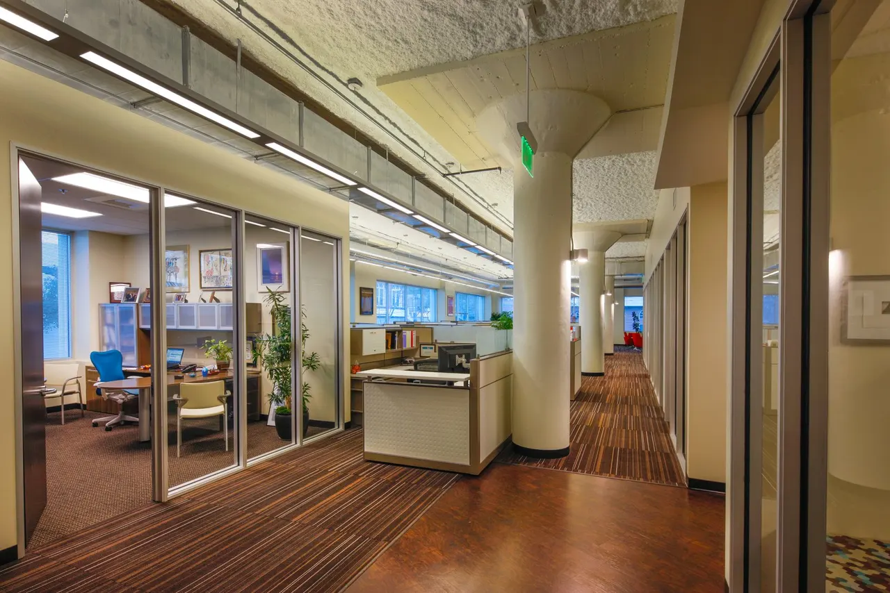 Runyon Saltzman Sacramento, CA. Borges Architectural Group | photograph by Ed Asmus
