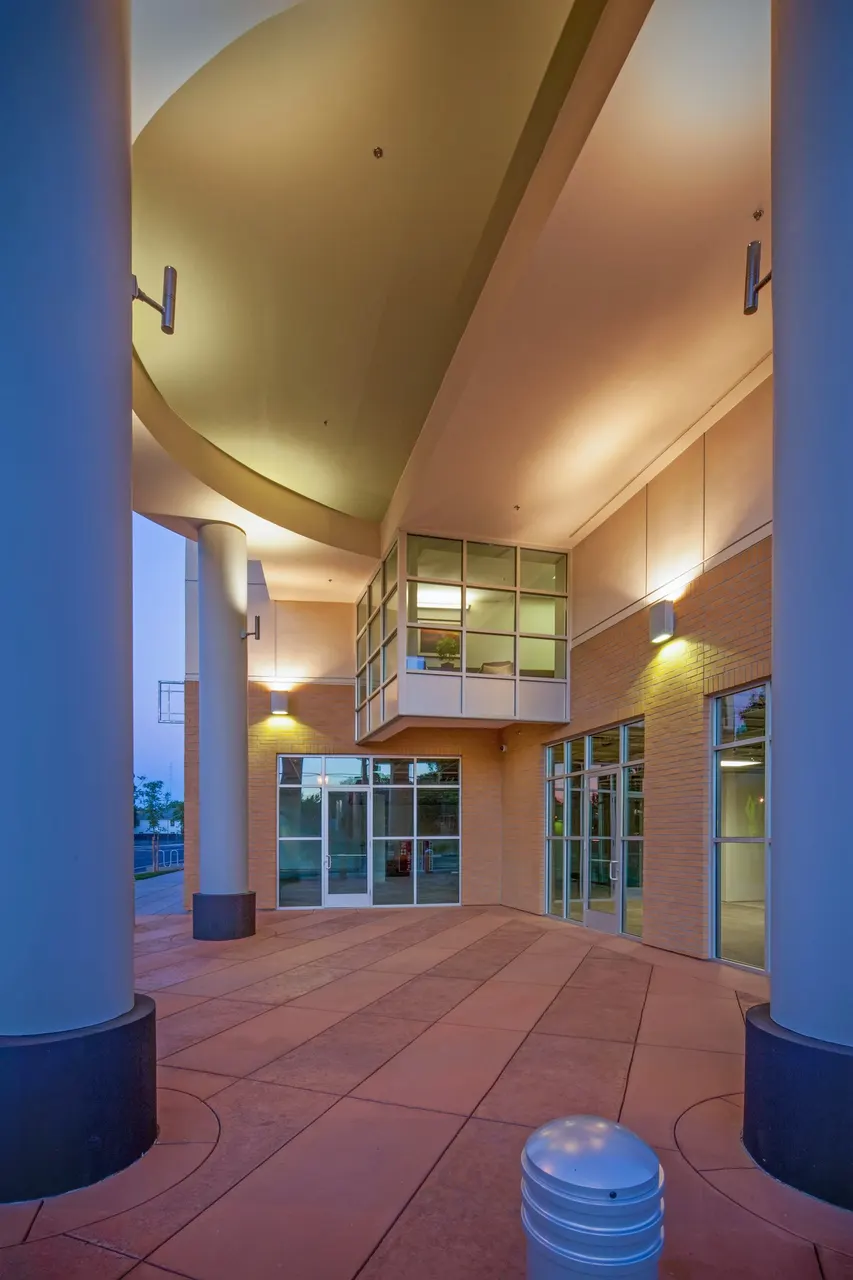 The Arbors, Sacramento, CA | photograph by Ed Asmus