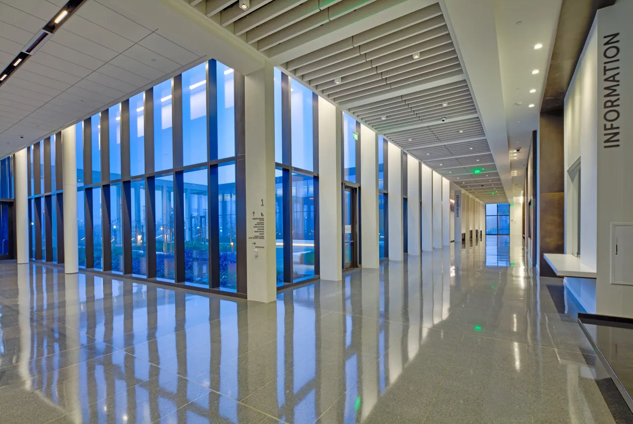 Tani G. Cantil-Sakauye Courthouse, Sacramento, CA | photograph by Ed Asmus