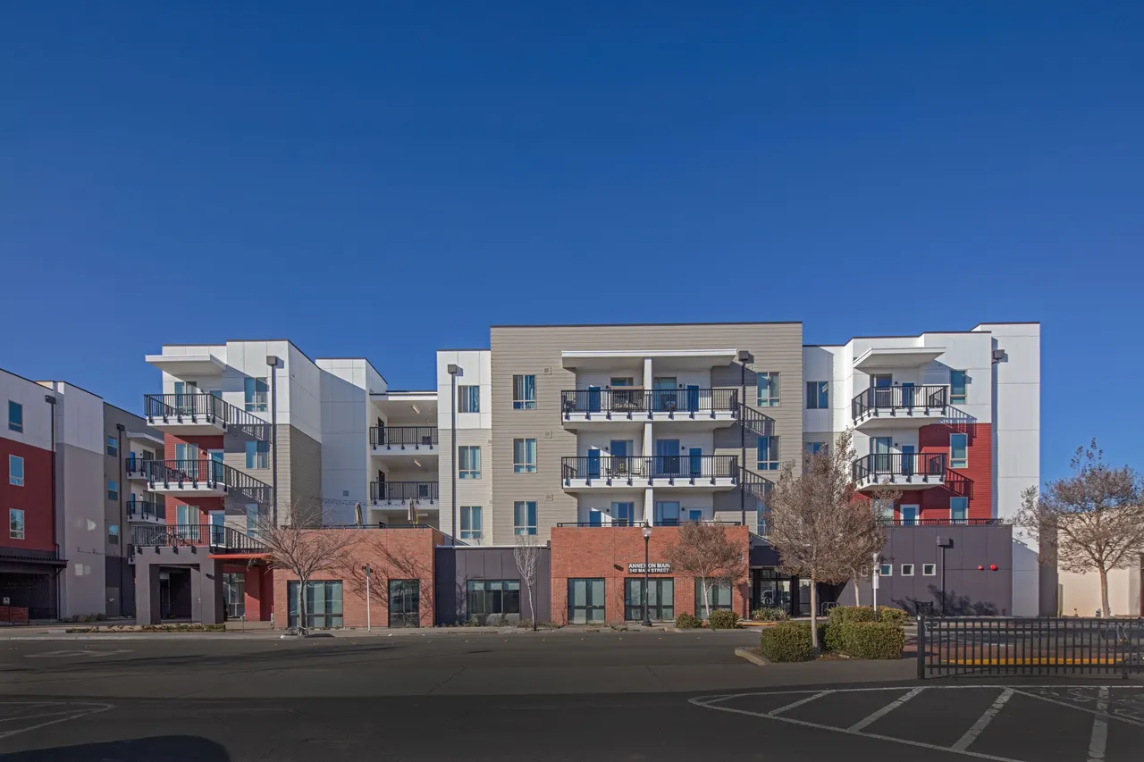 140 Main Street | photograph by Ed Asmus