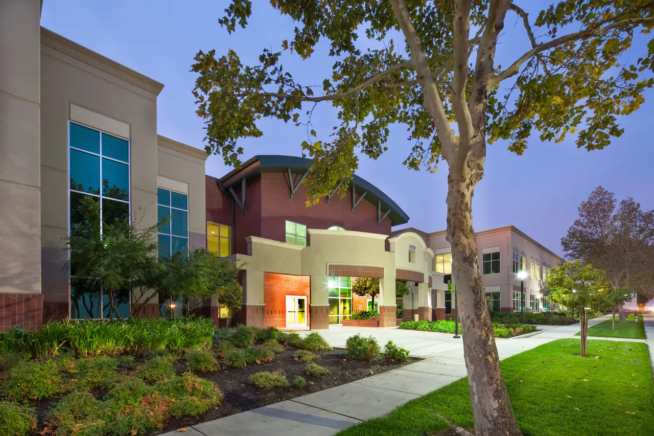 Buzz Oates Group of Companies, Sacramento, CA | photograph by Ed Asmus