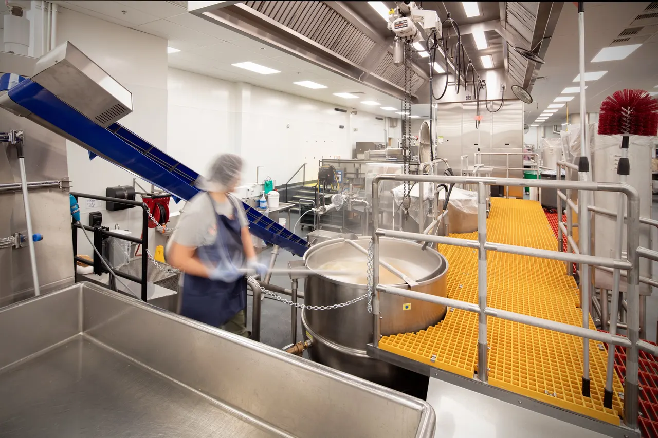 Central Kitchen, Elk Grove, CA | photograph by Ed Asmus