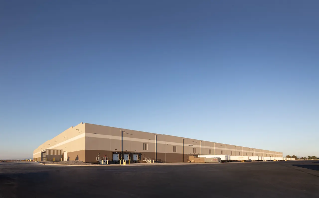 Industrial Project, Stockton, CA | photograph by Ed Asmus