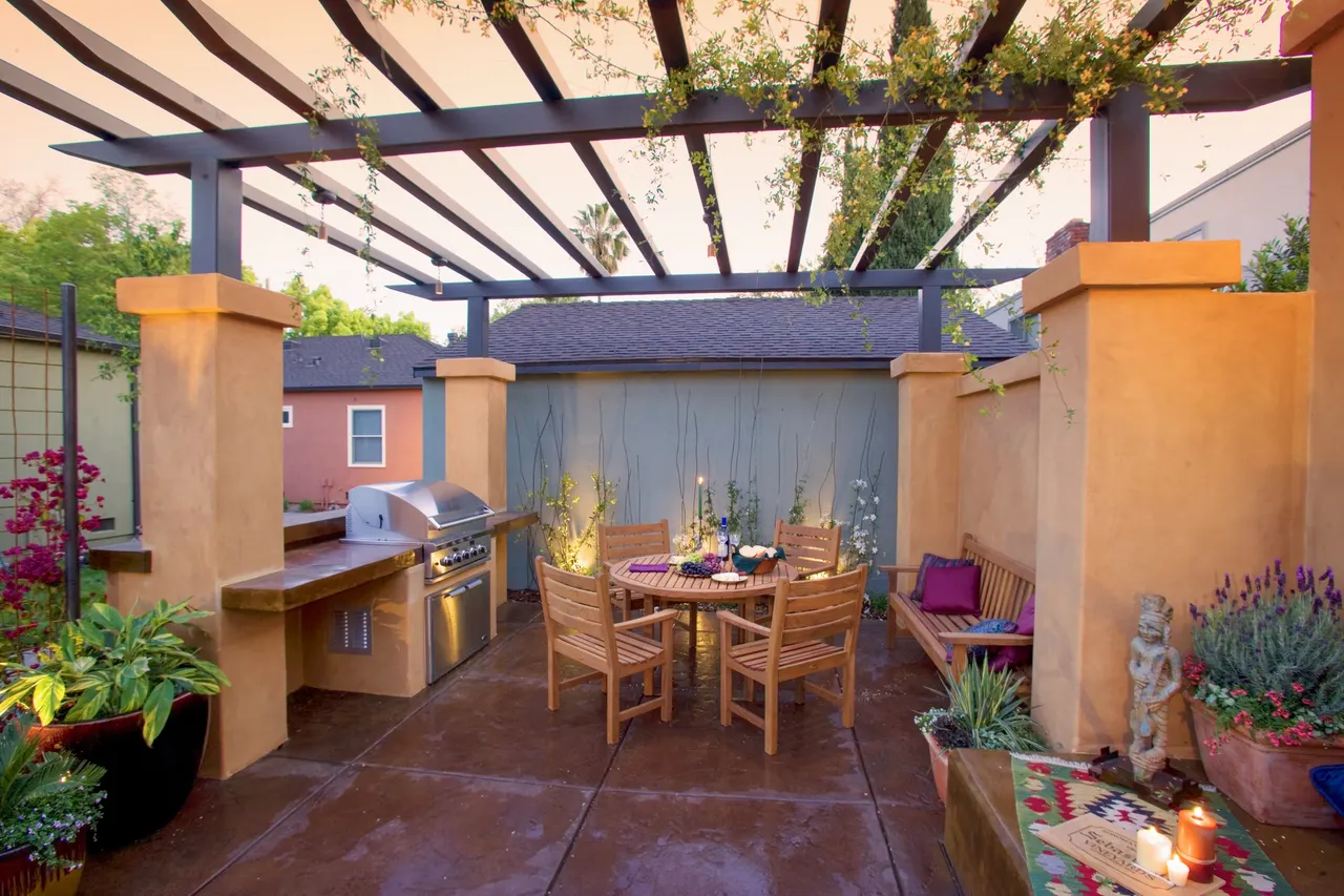 Private Residence Garden, Sacramento, CA | photograph by Ed Asmus